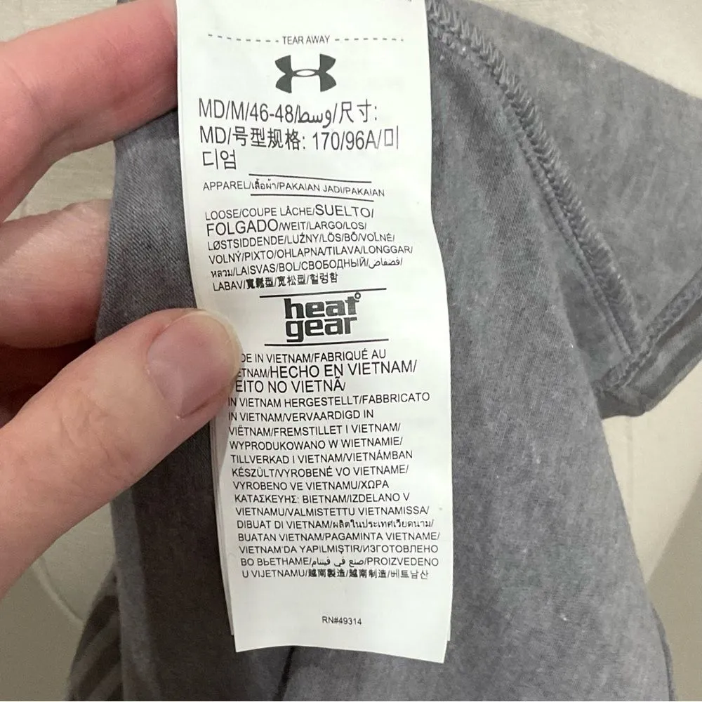 Womens Chicago Bulls Tank Top Grey Sz M New Under Armour Racer Back HeatGear - Image 6