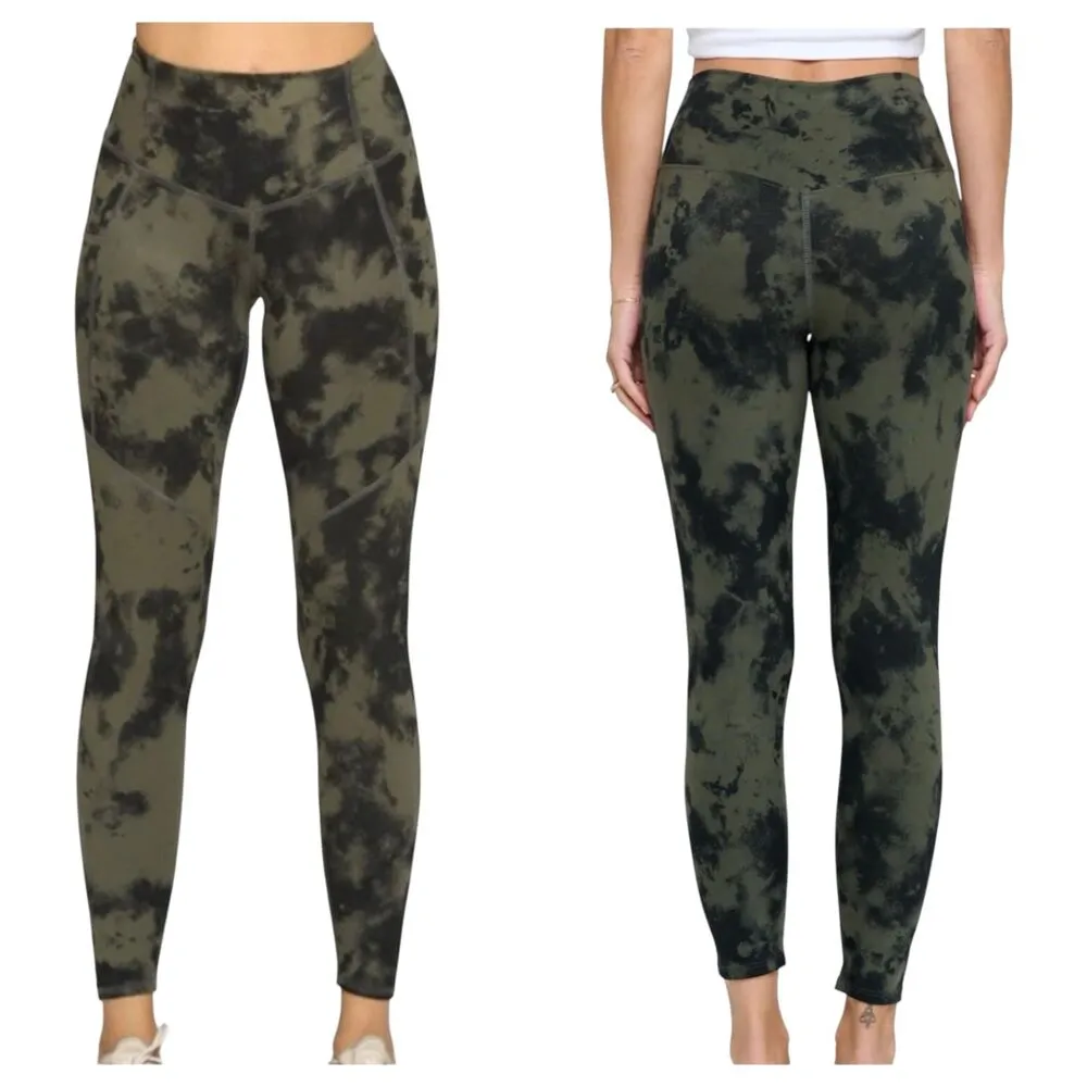 Evolution and Creation Green Black Marble Print Cropped Leggings Size Medium - Image 3