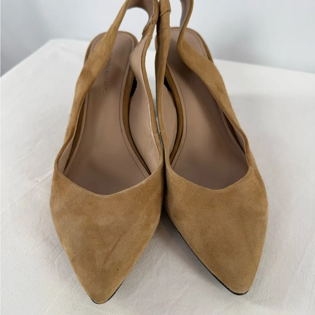 Banana Republic Suede Pointed Toe Block Heel Slingback Pump in Light Brown Sz 9 - Image 3