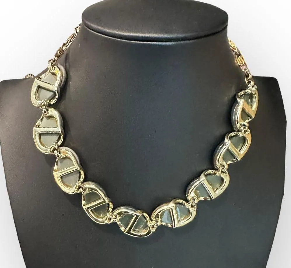 Lisner Thermoset Vintage Necklace Bracelet Earrings Set - Image 5