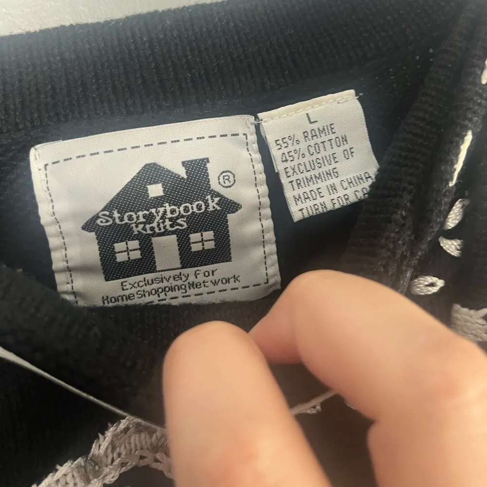 Storybook knits black/white cameo faces tank and cardigan size large Black - Image 4