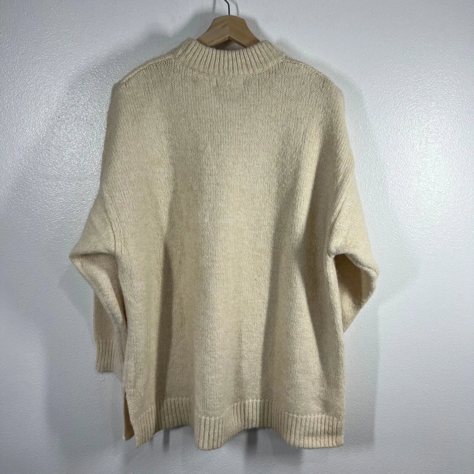 Mango Oversized Sweater Tunic Pockets‎ Knit Pullover Cream Beige Womens Large - Image 3