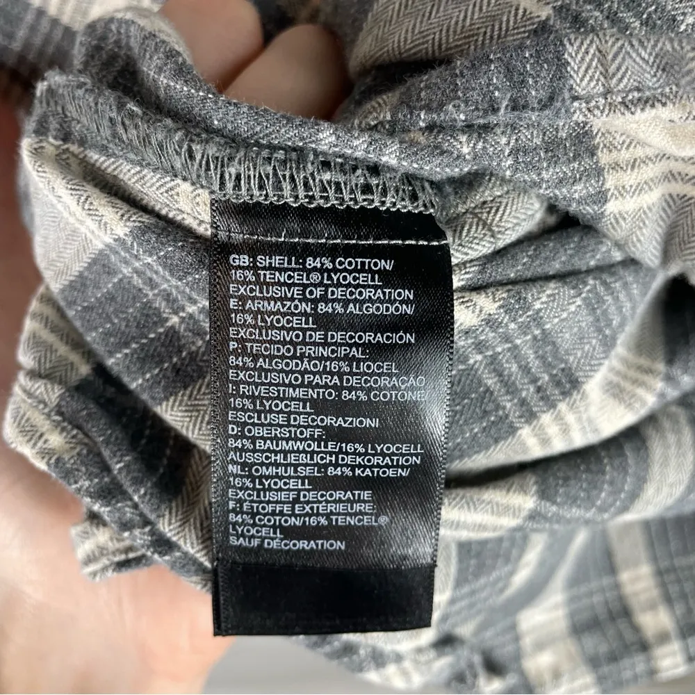 The North Face Women's Grey Plaid Long Sleeve Flannel M - Image 5