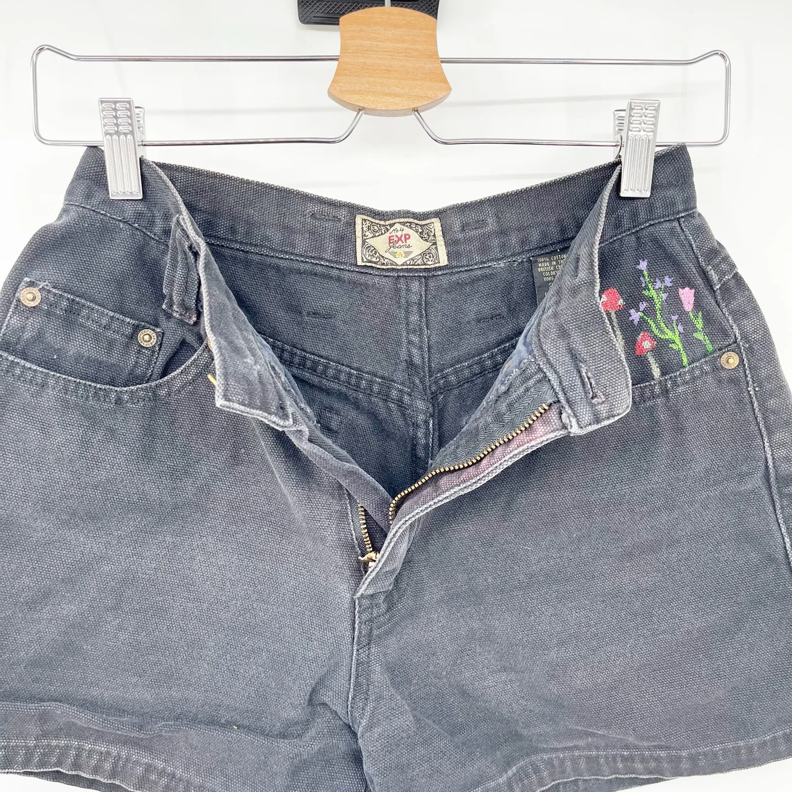 Express No 4 Womens Y2K Boho Hippie Floral Mushroom Paint Denim Shorts Size‎ 3/4 - Image 3