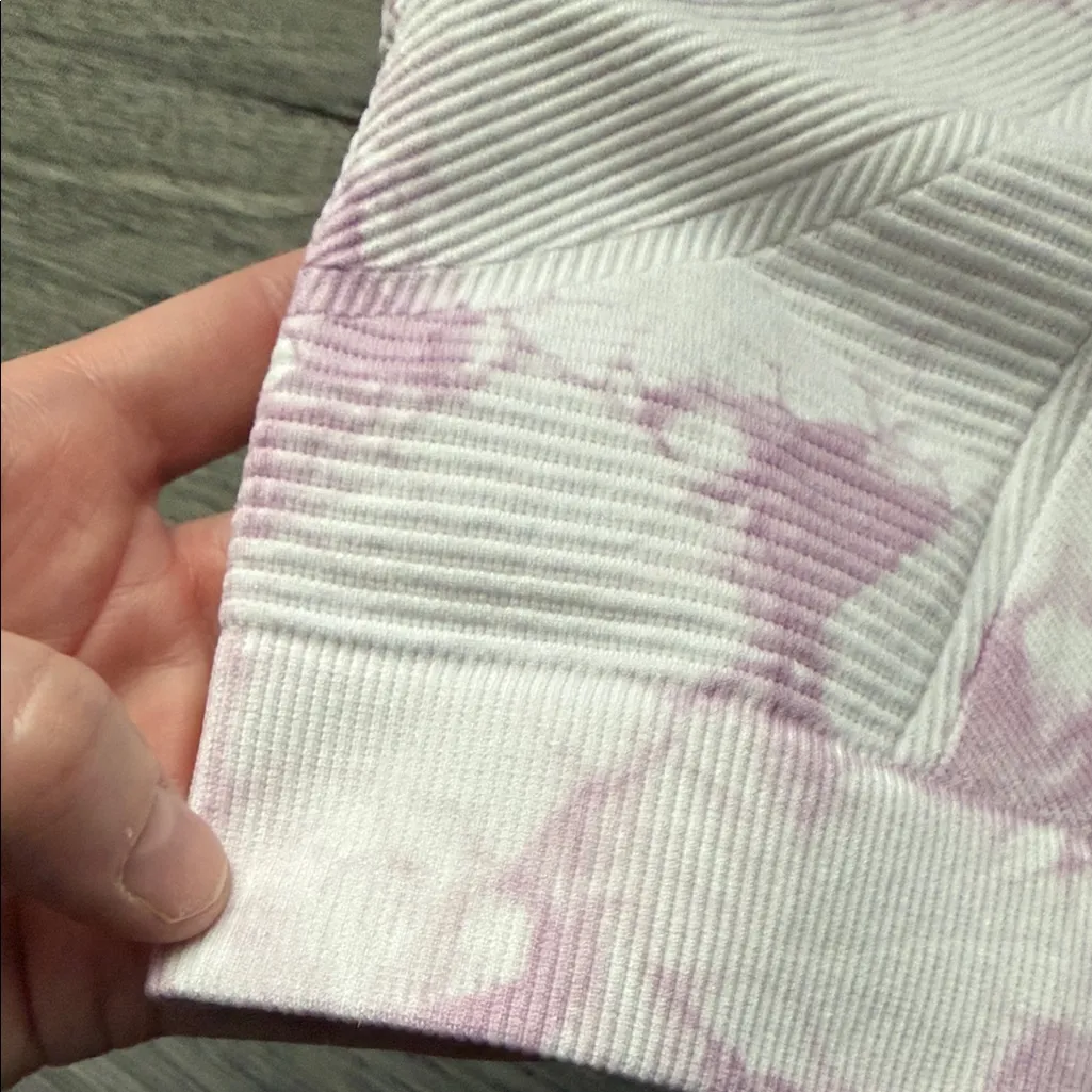 Aerie Offline Seamless Soft Pink and White Tie Dye Tank/Bra Top - Image 4