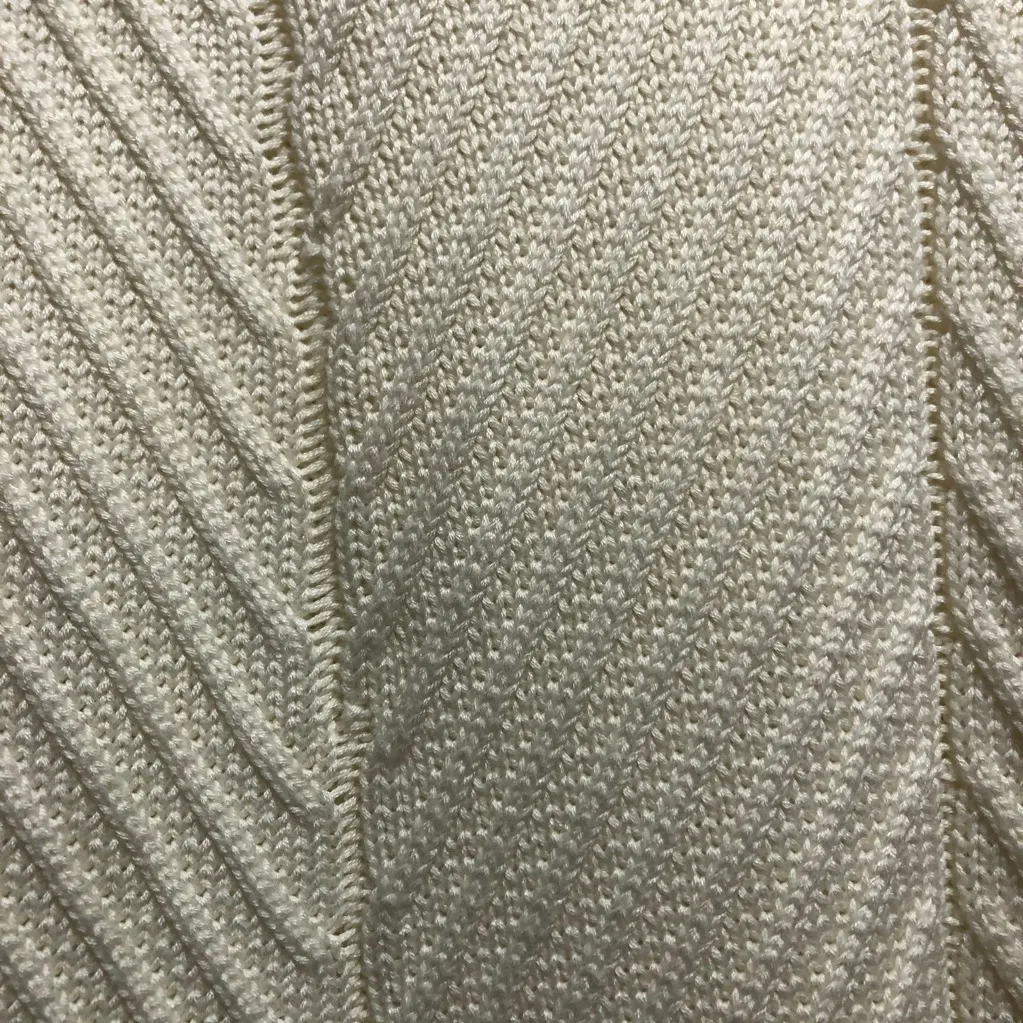 Calvin Klein Fisherman Style Turtleneck Ivory Cream Sweater Size Medium Cozy - Image 3