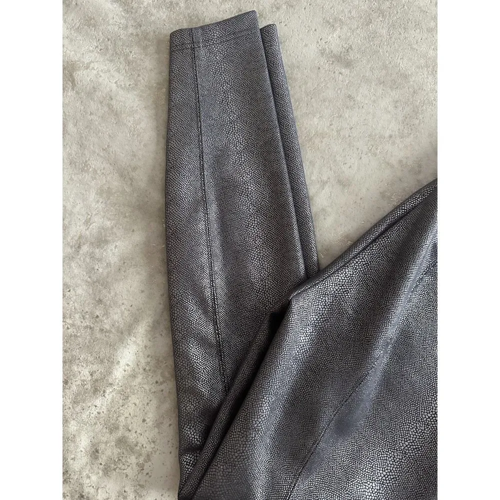 White House Black Market Snake Foil Print Jeggings Gray Size 6 - Image 6