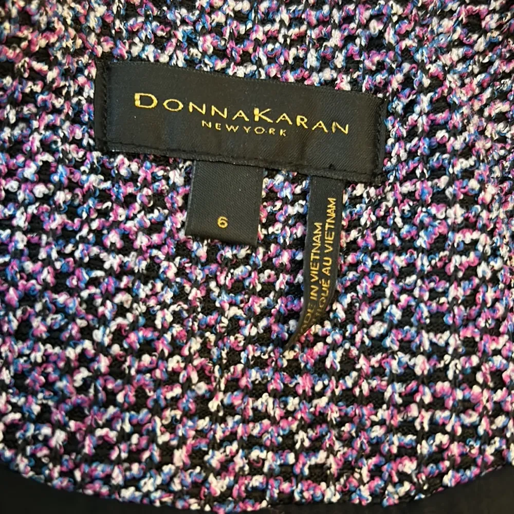 Donna Karan Boucle/Tweed Full Zip Jacket - Image 8