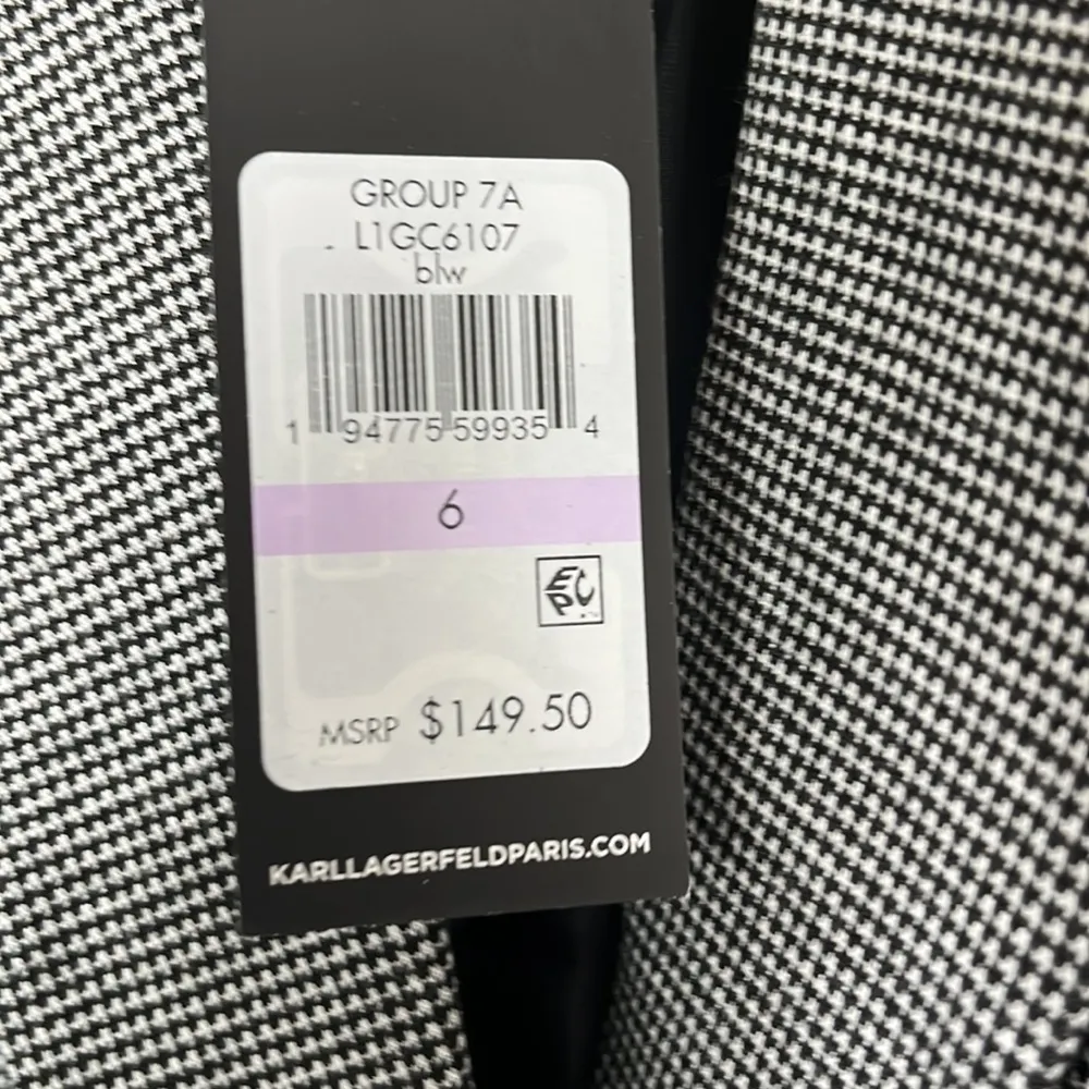 KARL LAGERFELD PARIS Women’s Houndstooth Blazer black/white size 6 - Image 4