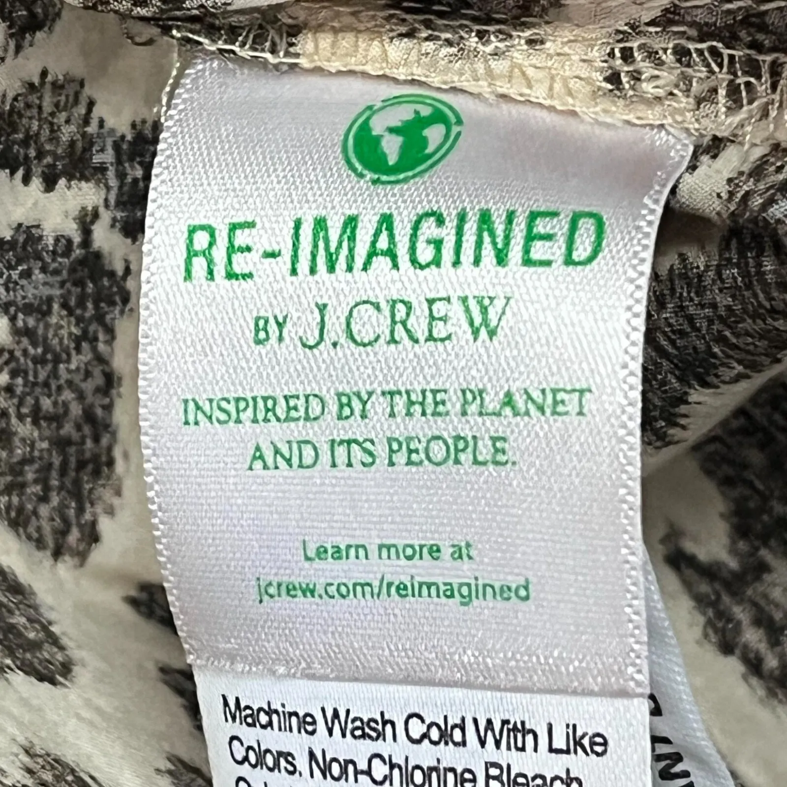 JCrew Women's Leopard Print Long Sleeve Round Ruffle Neck Top Blouse Cotton Sz M - Image 9