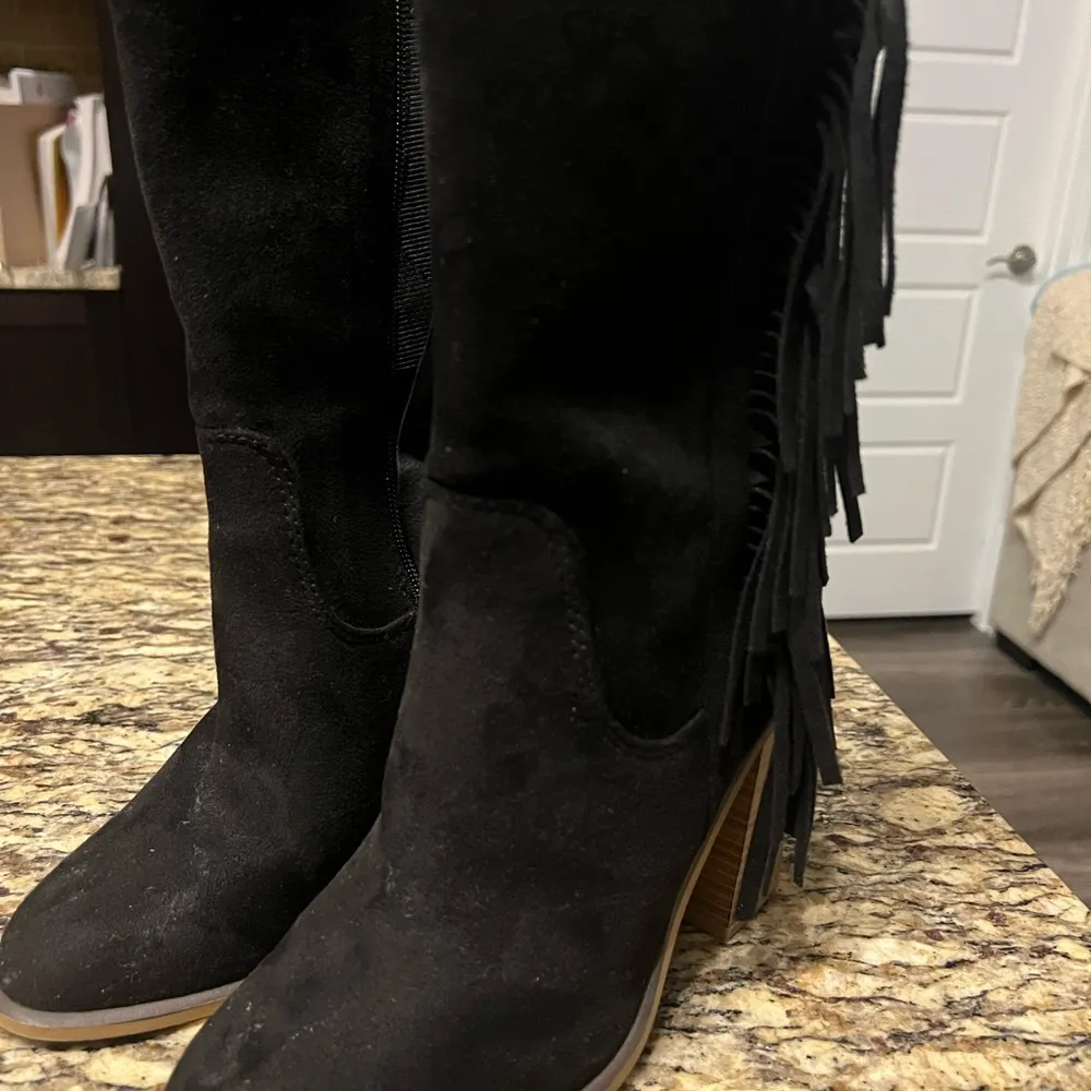 Fringe Heeled Boots - Image 5