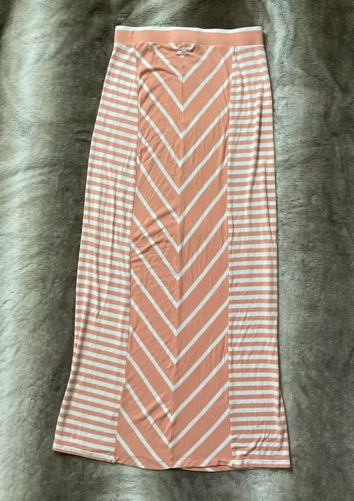 GUESS Maxi Skirt Coral and White Stripes Small - Image 5