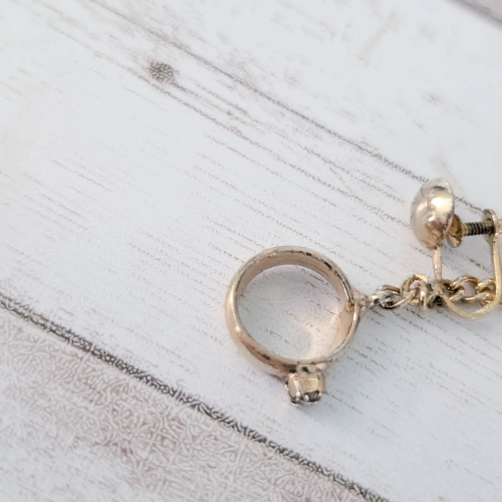 Vintage Screw Back Earrings Wedding Theme Dangle Ring Dangle Gold - Image 4