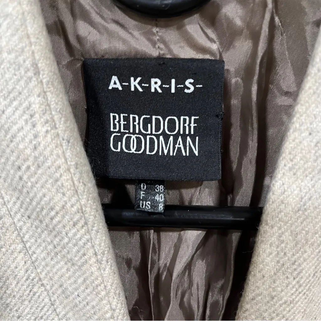 AKRIS Bergdorf Goodman blazer 100% cashmere size US 8 women’s EUC - Image 2