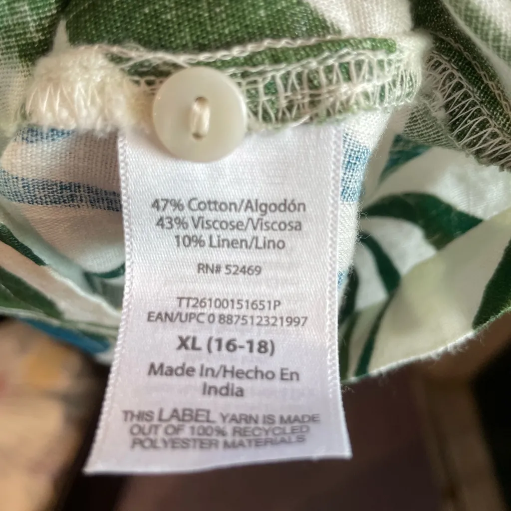 Time and Tru Women's XL NWT Tropical Green Leaf Linen Rayon Button Up Midi Dress - Image 6