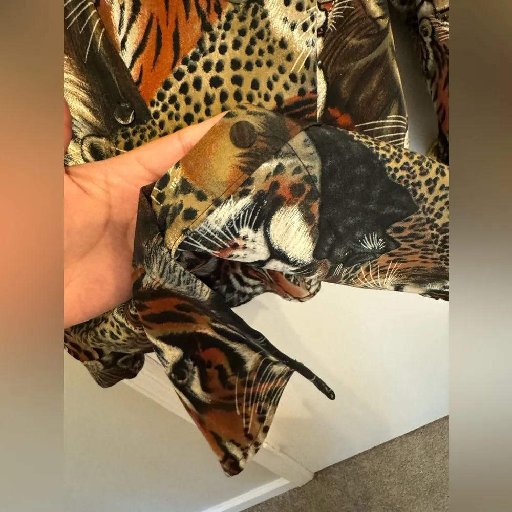 Vintage Milano Tiger, Lion & Leopard Shirt Size Large - Image 10
