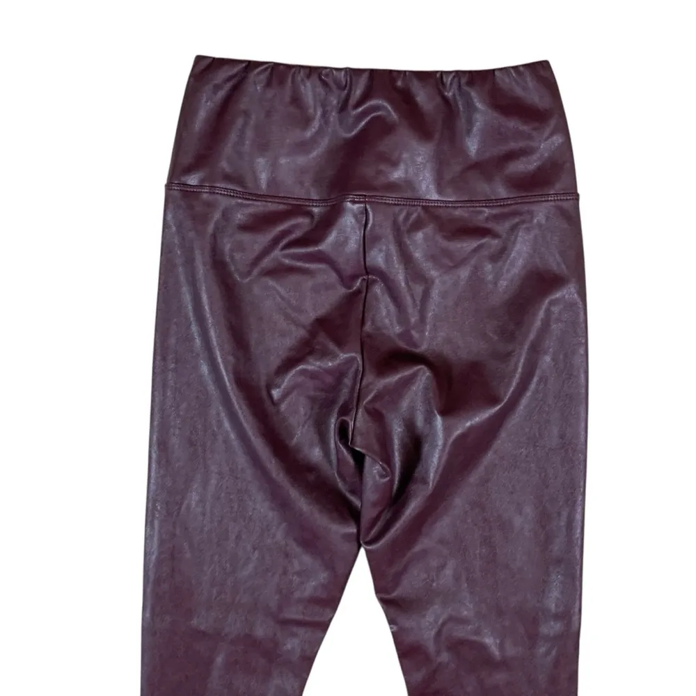 Aqua S Burgundy Faux Leather Leggings High Waisted Stretch‎ Moto Chic Pants - Image 4