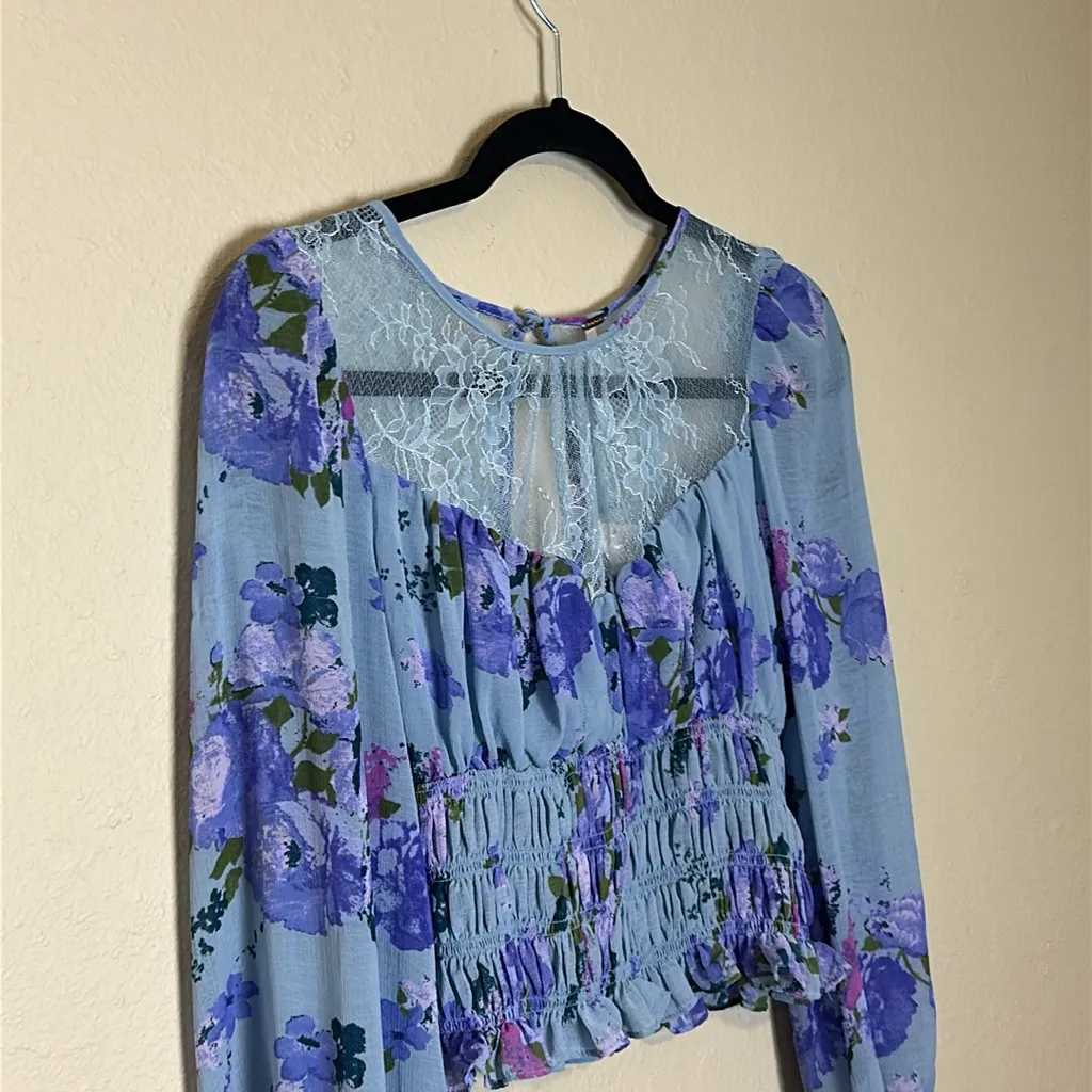 Free‎ People Daphne Blouse with sheer lace yoke and gathered Edwardian Sleeves - Image 5