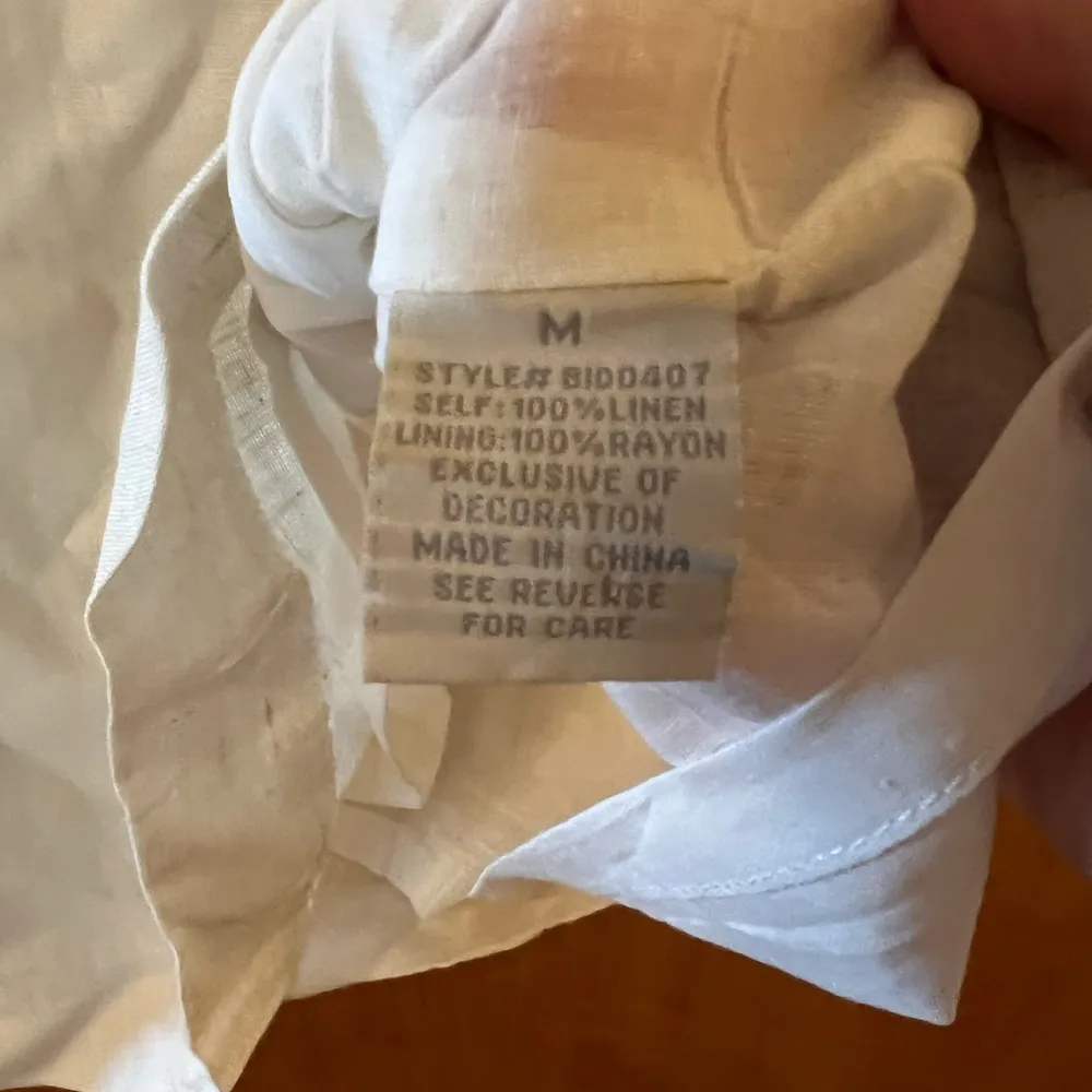 Anthropologie Champagne & Strawberry Embroidered Sleeveless Dress Size Medium - Image 7