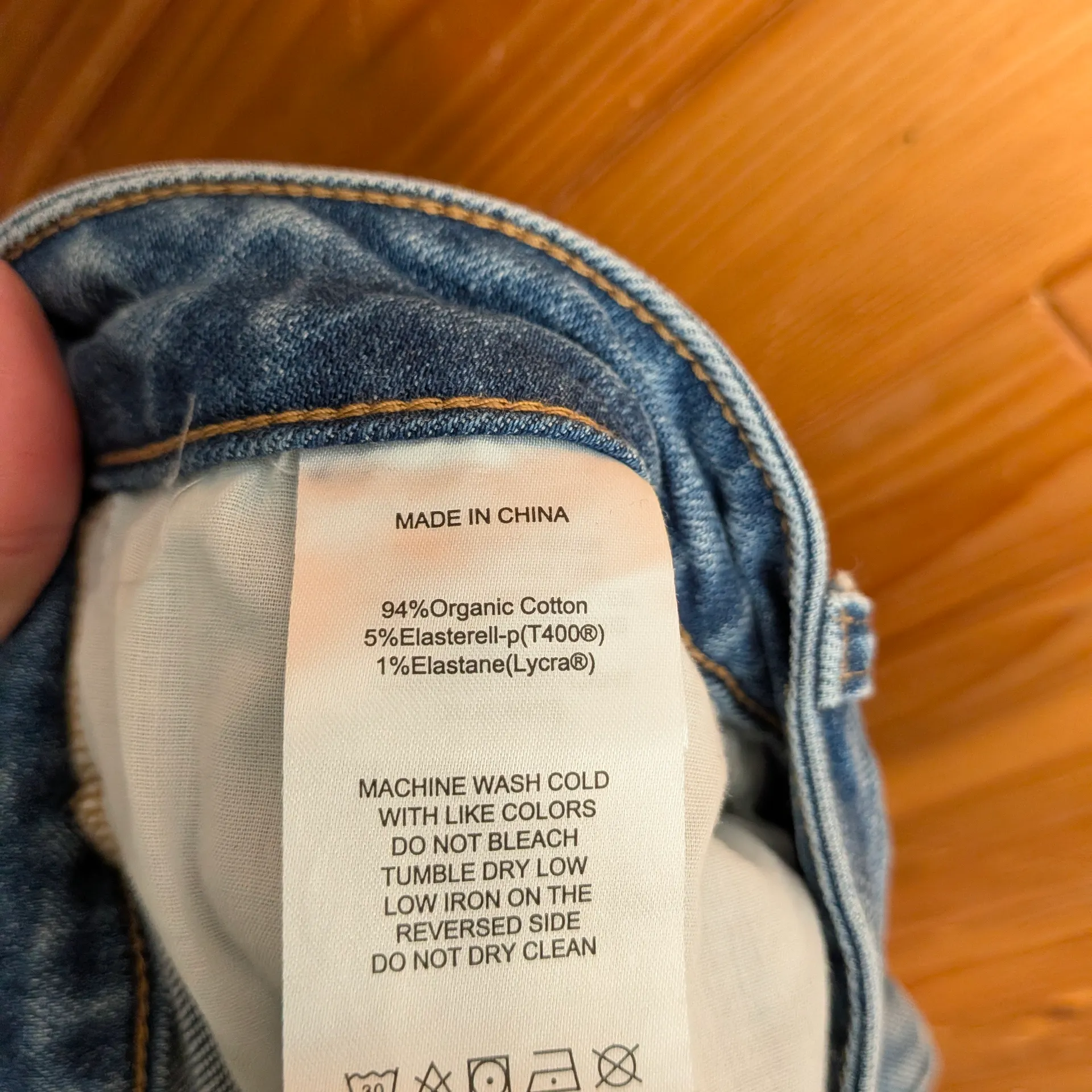 Quince Light Blue Capri Jeans Size 31 - Image 4