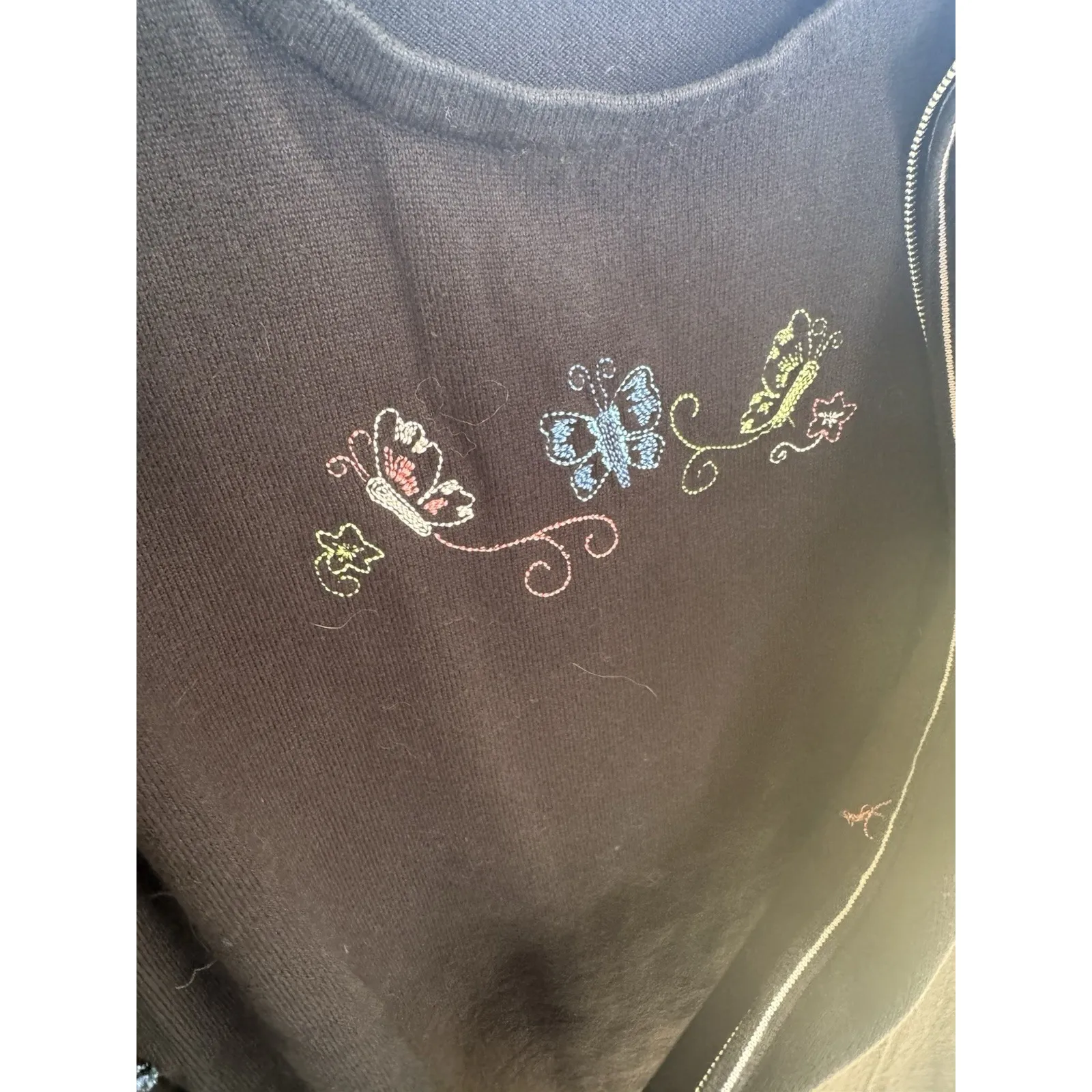 VNTG CJ Banks Women's Embroidered Tank And Cardigans Set. Size 1X In Black - Image 8