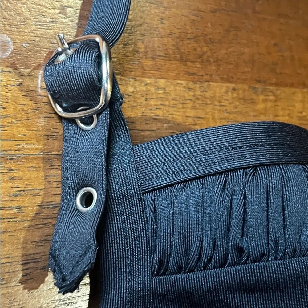 Newport News Black SwimsuitUnderwire Bikini Top Adjustable Buckles Size 4 - Image 5