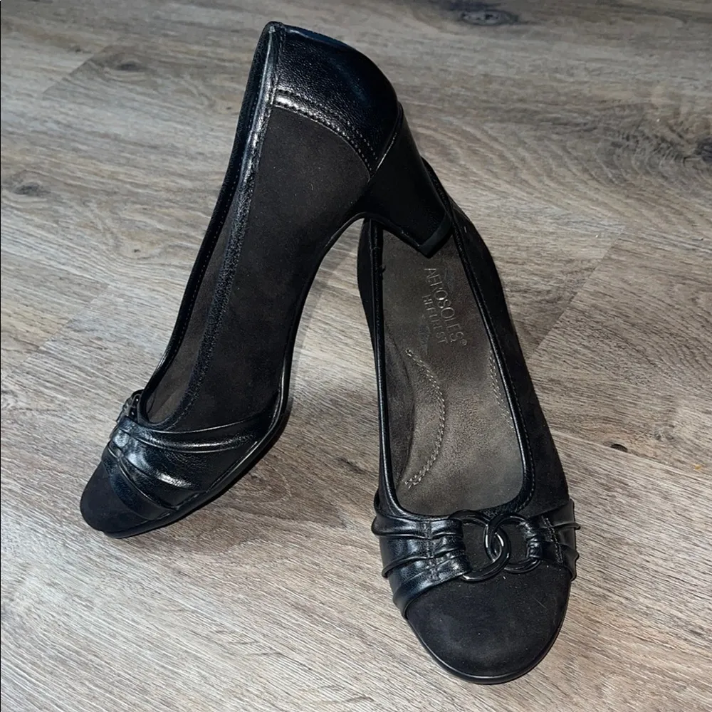 Aerosoles Heel Rest Heels Size 8 Medium - Image 2