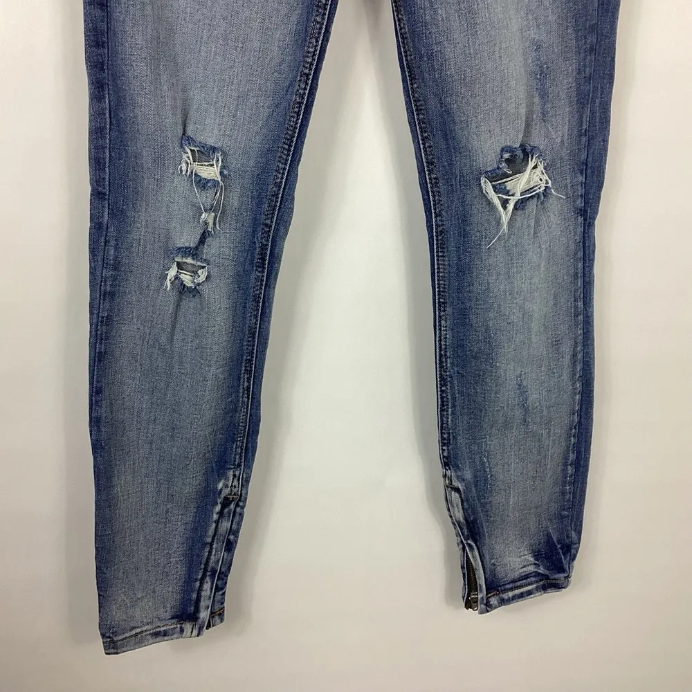 Pistola Mid Rise Skinny Distressed Jeans Size 27 - Image 2