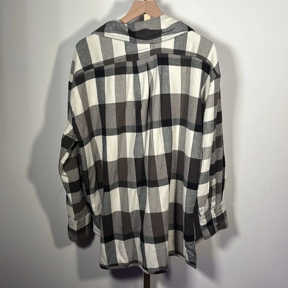 Free People We the Free Izzie Cargo Oversized Shacket Size Medium - Image 5