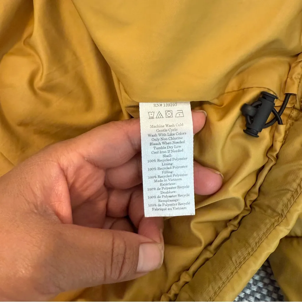 EVERLANE The Renew Puffy Puff size XXS - Image 8