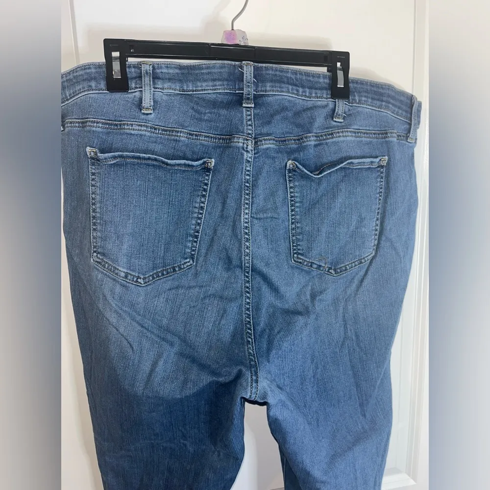 Torrid 5 Button Sky High Skinny Premium Everyday Stretchy Casual Jeans Sz 24R - Image 11