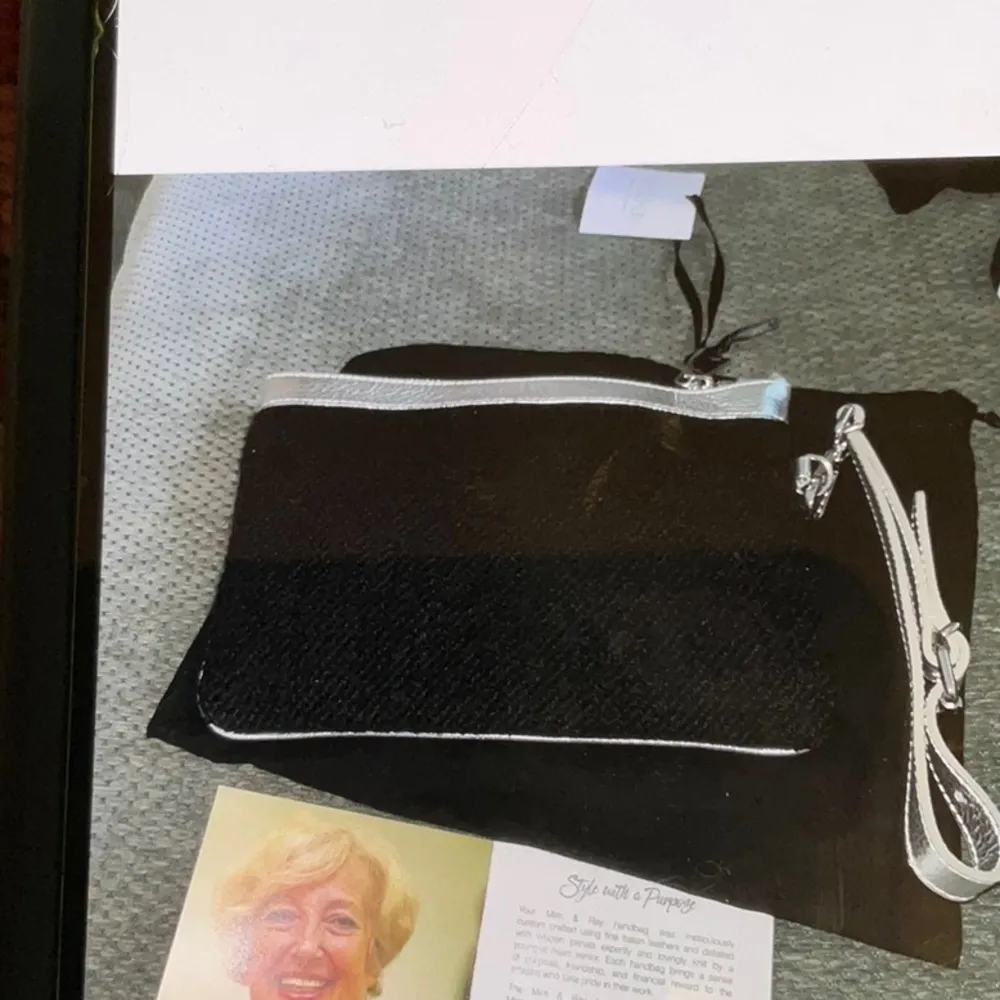 Mim and ray silver clutch - Image 3
