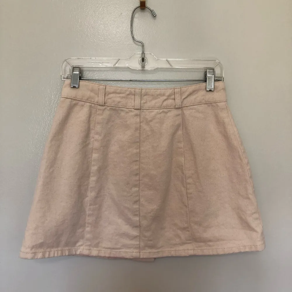 Urban Outfitters BDG Snap Front Skirt Ivory Small - Image 2