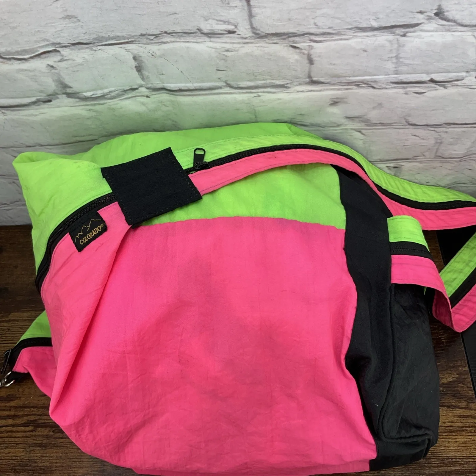 Colorado 80's Color block Neon Green And Pink Swingbag Backpack Convertible - Image 6