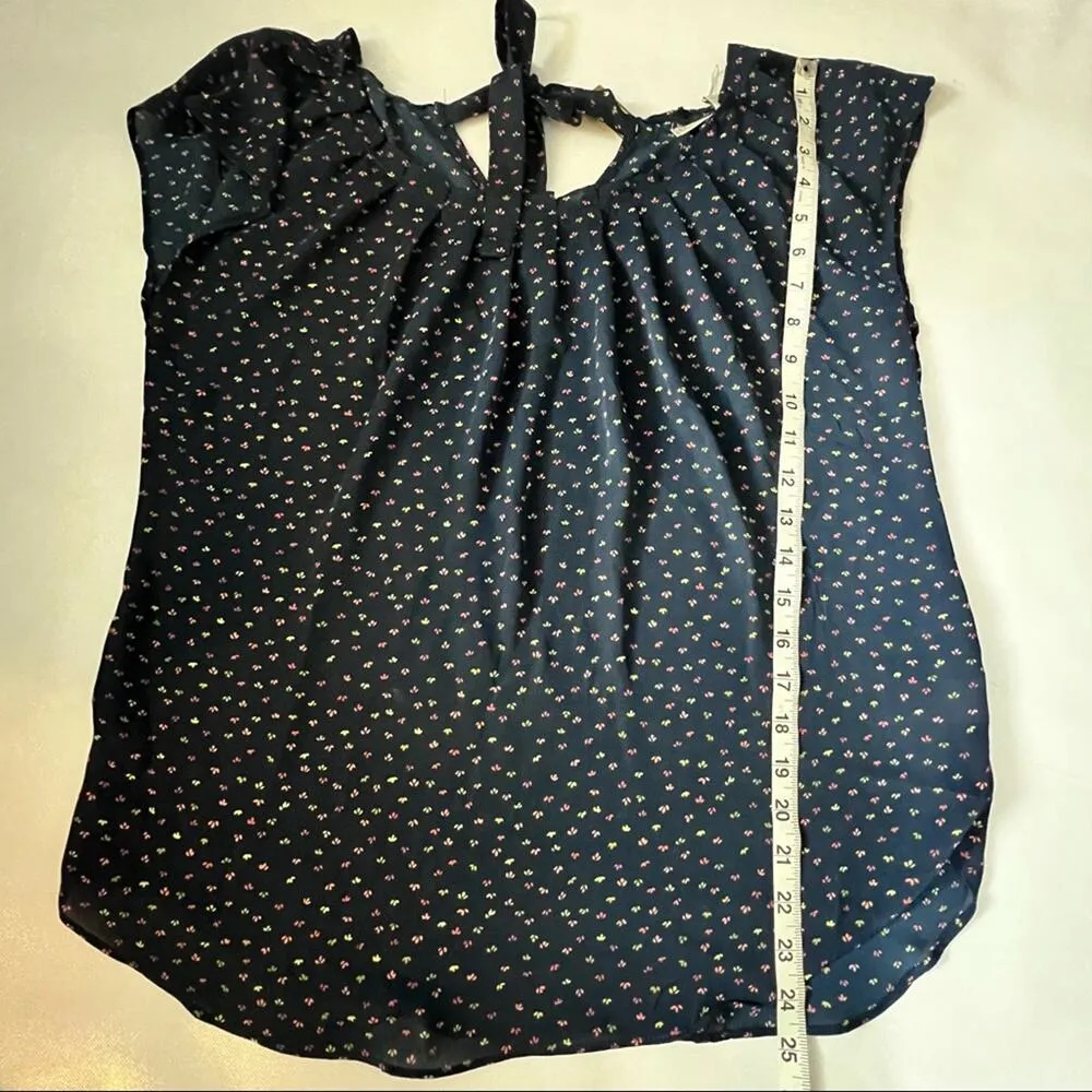 Lauren Conrad Womens Pleated Neck Tie back Short Sleeve Blouse Sz M Size M - Image 3