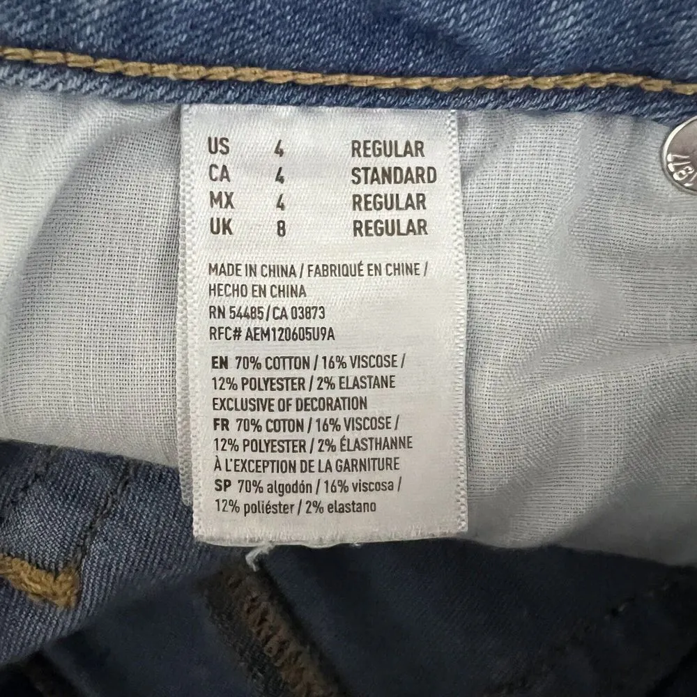 American Eagle Jeans Womens 4 Blue Light Wash Artist Crop Fading Whiskering - Image 7