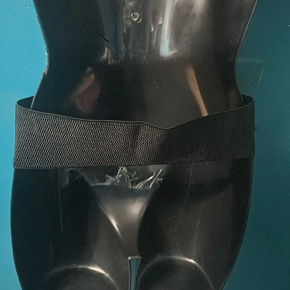 Elegant Black Belt with Silver Buckle - Image 3