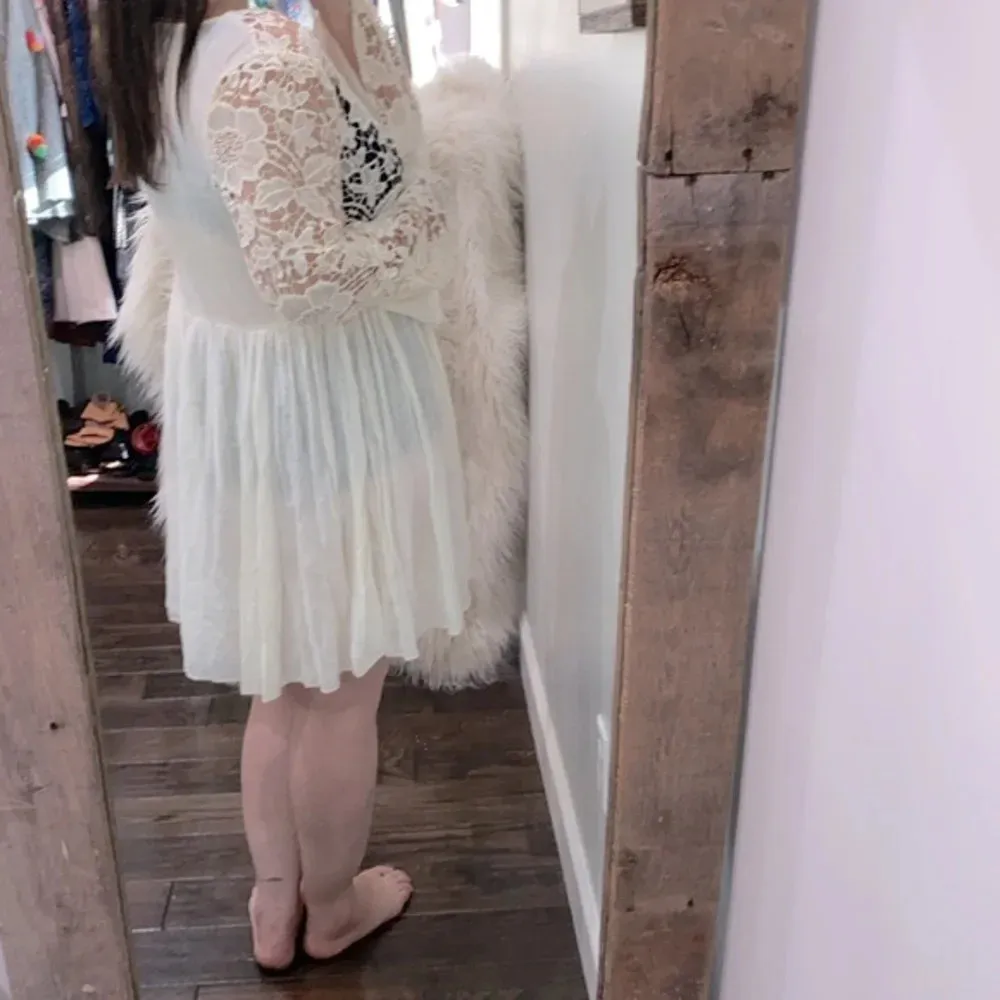 Rebellion ivory color boho dress with lace detail size XLarge - Image 5