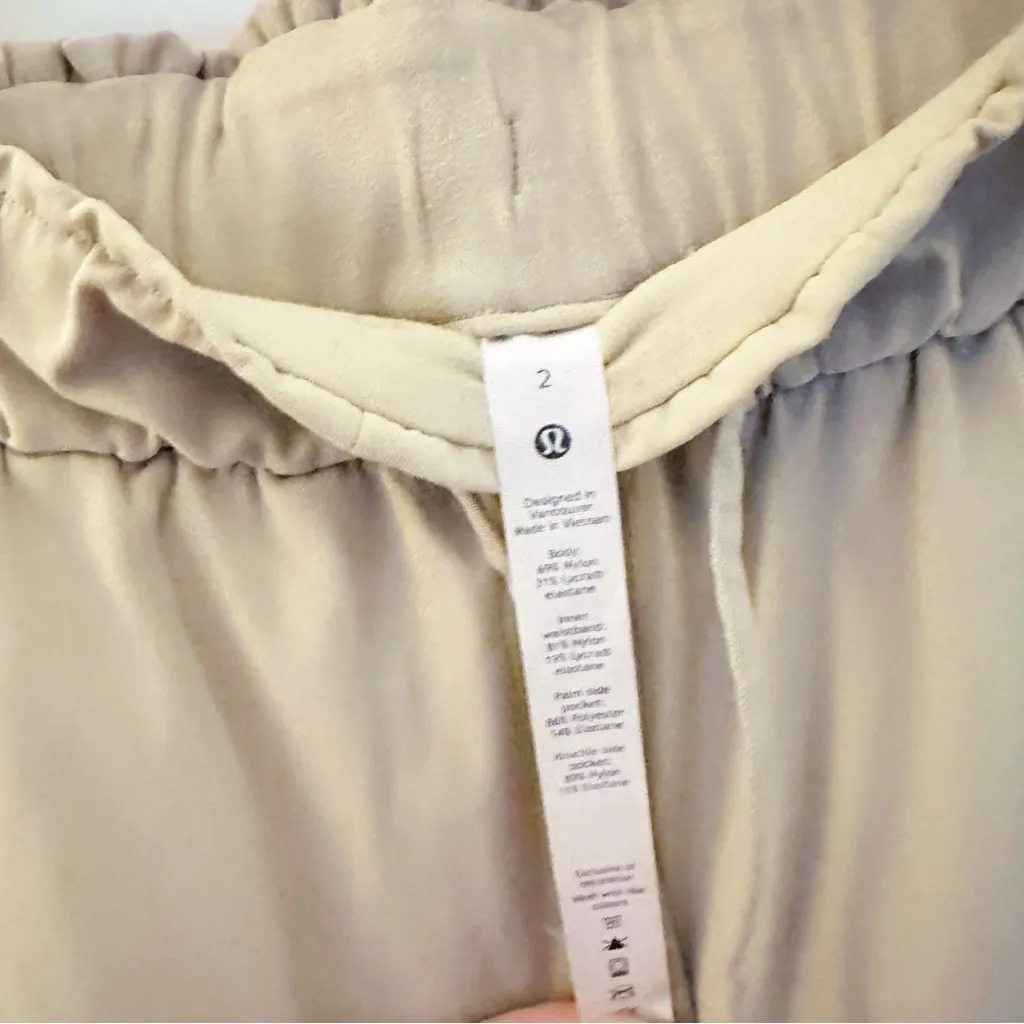 Lululemon 7/8 Keep‎ Moving Pant Trench Sz 2 - Image 5