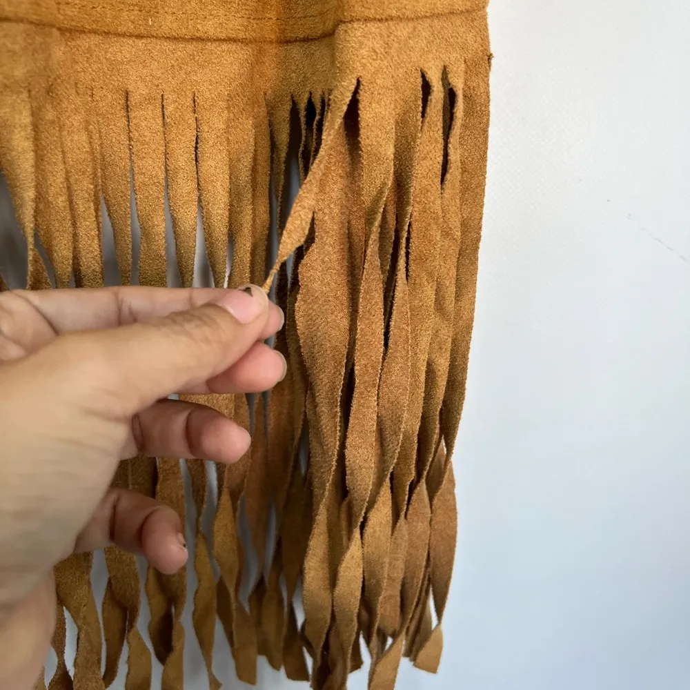 Tan Fringe Vest with Floral Cutouts s/m - Image 10