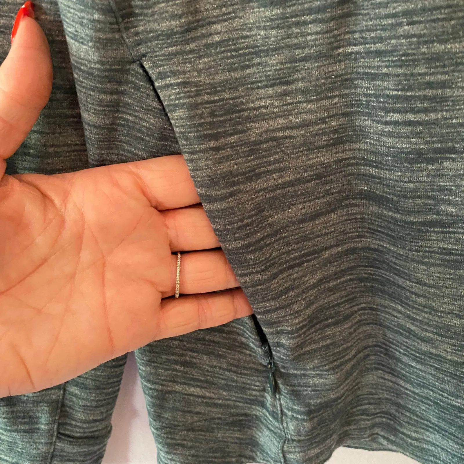 Lululemon Green Go City Pullover Crewneck Lightweight Loungewear Women's size 4 - Image 7