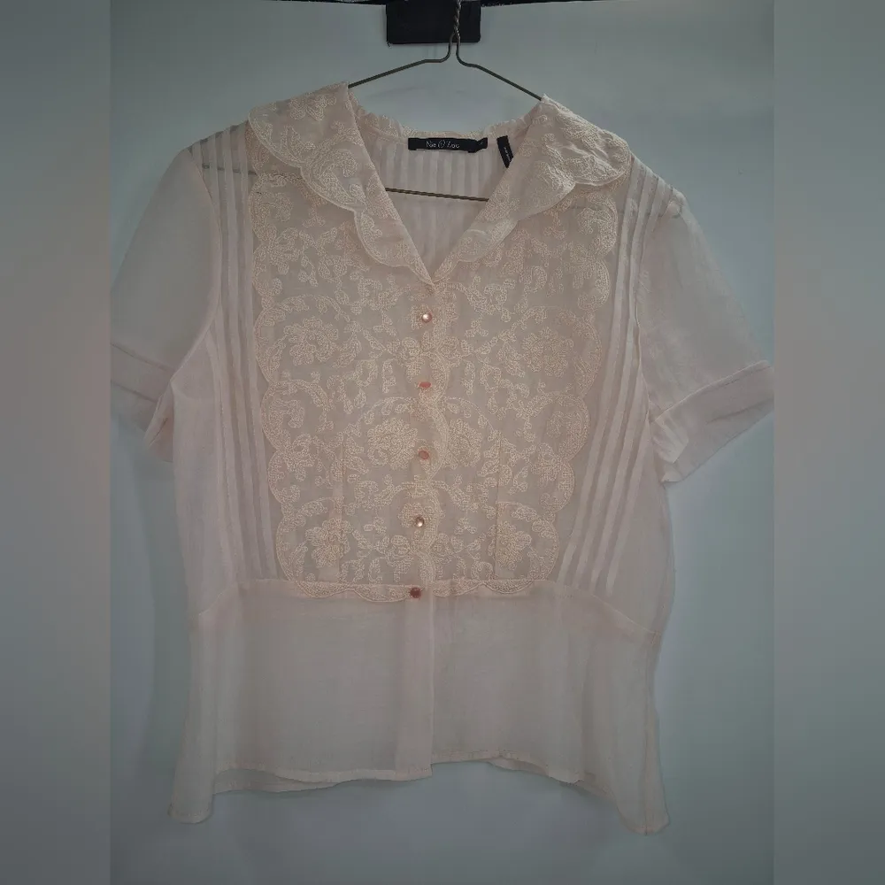 Y2K 90s boho artsy girly blush coquette pink Embrioded and Pleated Blouse smal - Image 2