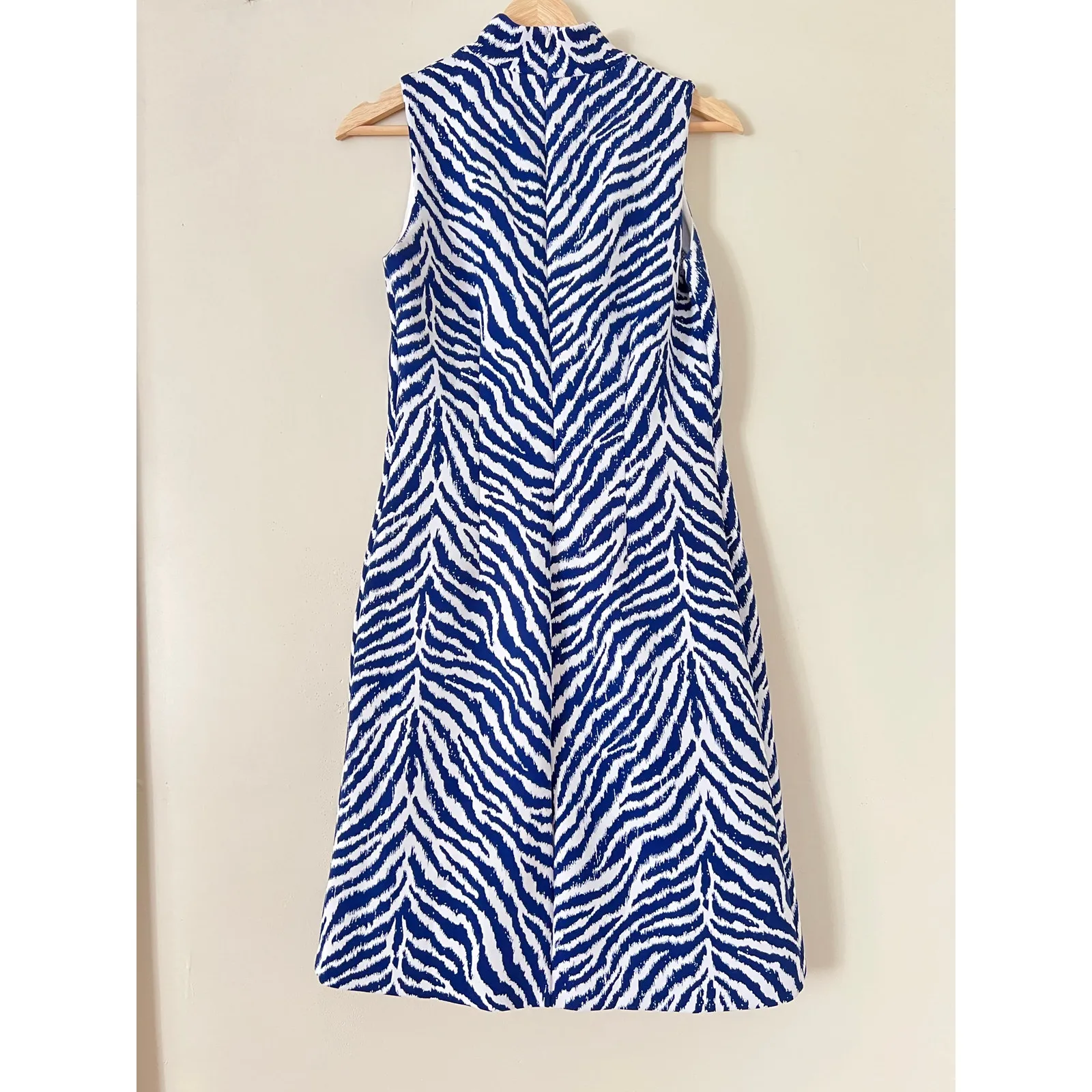 J.McLaughlin Delaney Dress Zebra Animal Print Blue Small Sleeveless Neoprene - Image 2