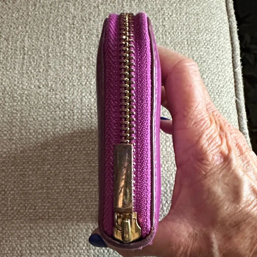 Tory Burch Magenta/Plum Leather Zip-Around Continental Wallet - Image 5