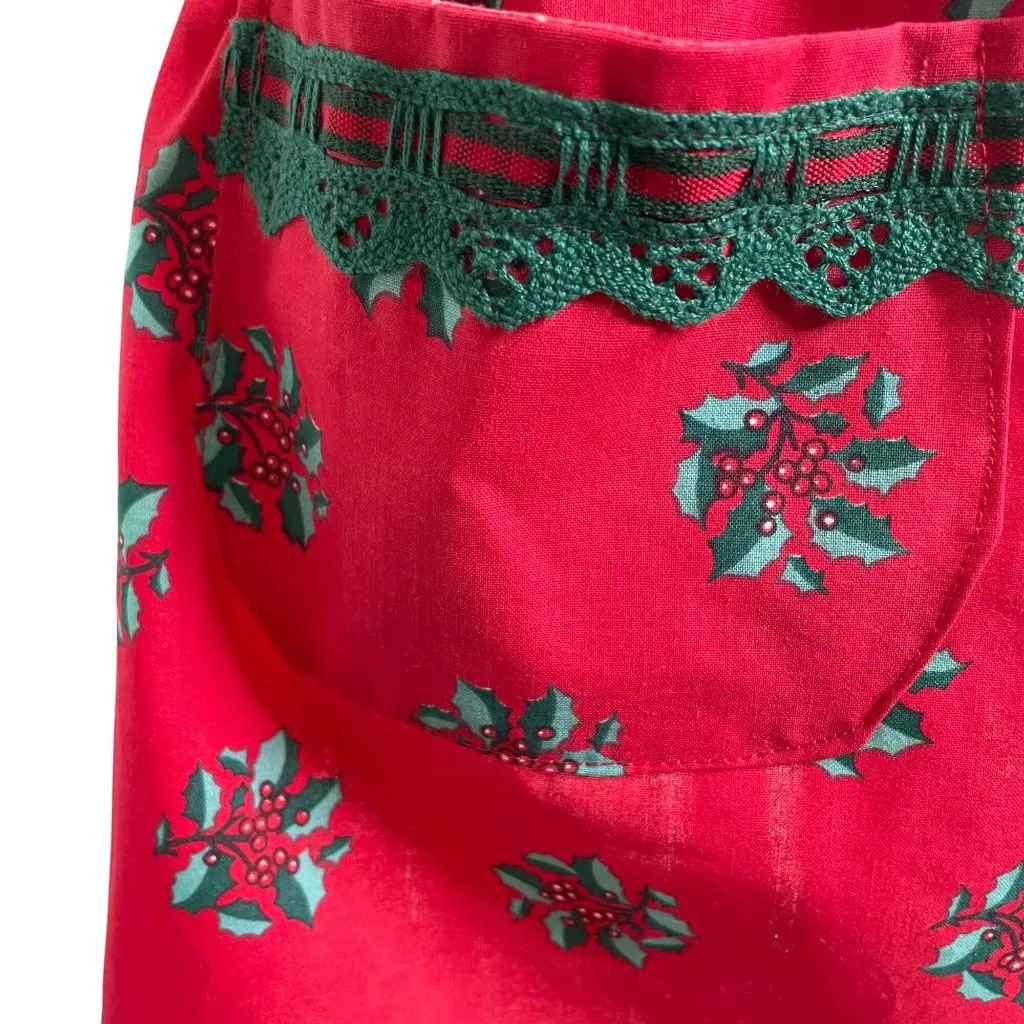Handmade Red Half Apron Christmas Holly Print Green Lace Trim Ruffle Hem u Size M - Image 3