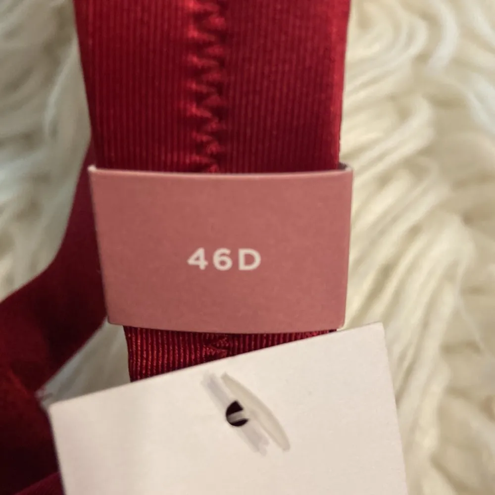 Cacique  Bra size 46D brand new with tag lightly lined full coverage - Image 3