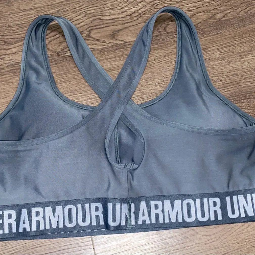 Under Armour Women's Charcoal Sports Bra size L - Image 2