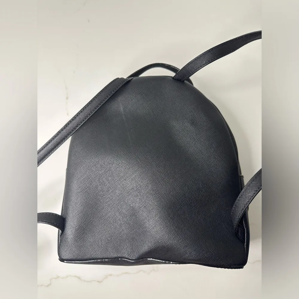 Run Wild Leopard Tomi Backpack - Image 7