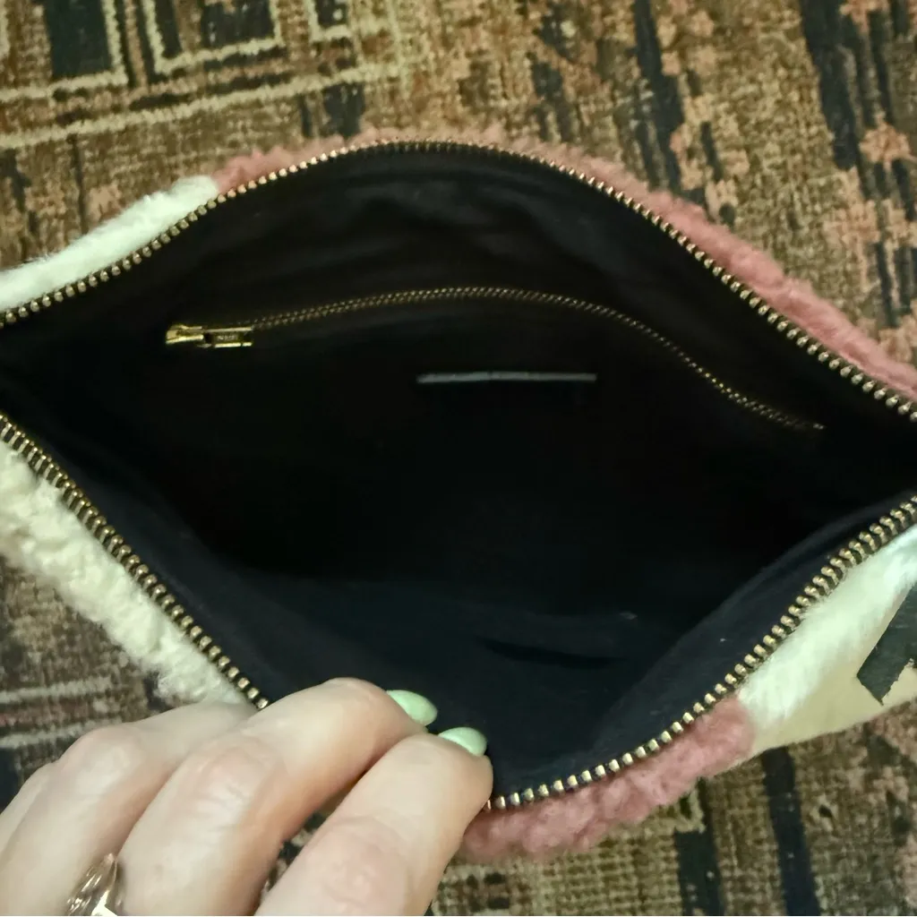 Primecut Shearling Multicolored Patchwork Zippered Clutch Pink - Image 3