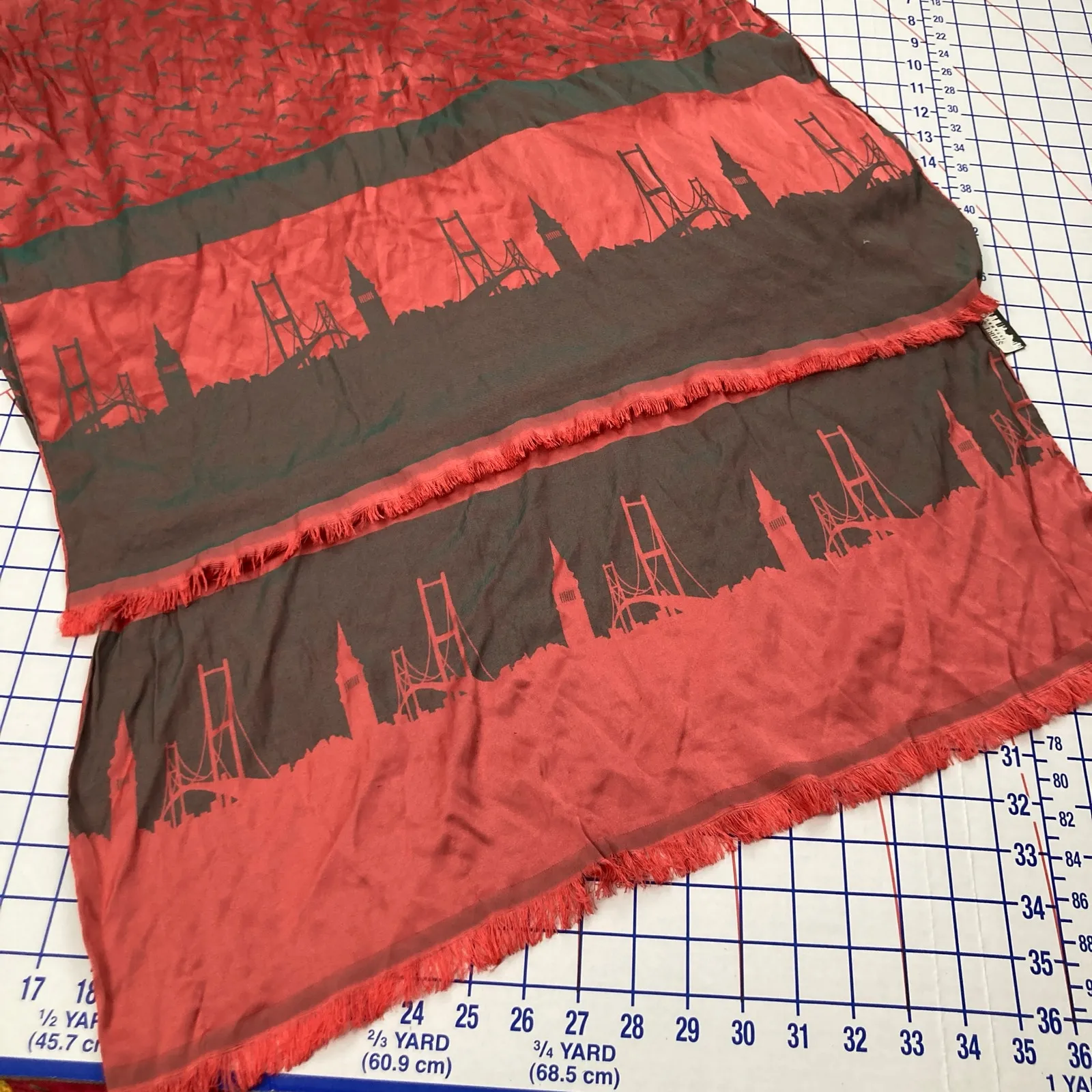 Pink & Gray Turkish Pashmina Hijab Istanbul Skyline Birds Lightweight 72x24 Wrap - Image 5